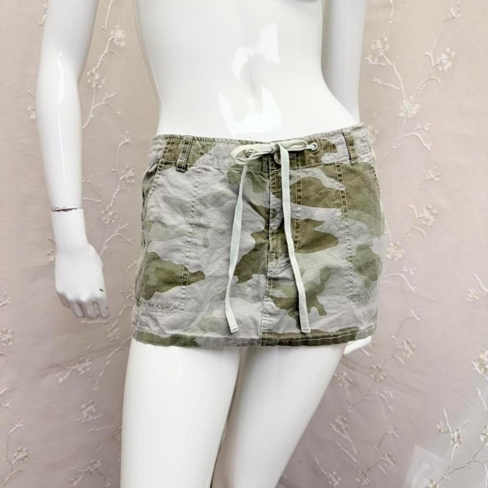 Vintage Delias Camo Mini Skirt Low Rise Utility Y2K Bratz Womens 11 - Picture 2 of 8